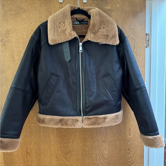 Zara Tan Faux Fur Coat - Picture 1 of 3